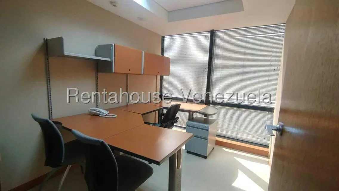 Oficina en Alquiler en Las Mercedes, Distrito Metropolitano - 12