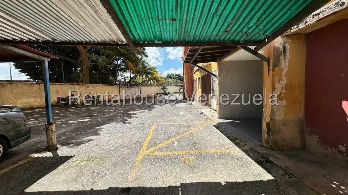 Apartamento (1 Nivel) en Venta en Zona Oeste, Lara - 34