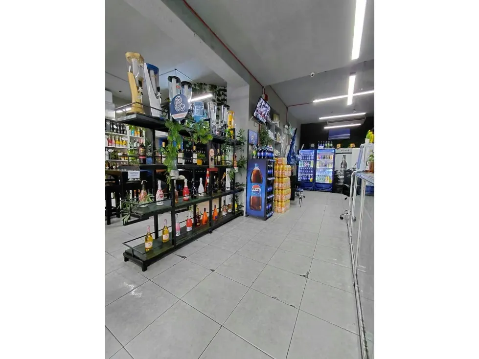 VENTA DE FONDO DE COMERCIO EN LA AV. CASANOVA