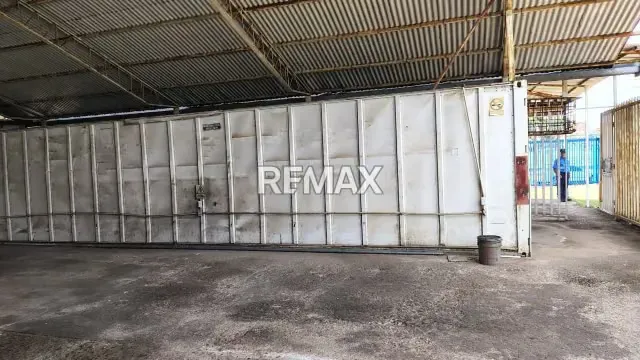 EN ALQUILER TERRENO UBICADO EN LA AV. BELLA VISTA CON ENTRADA PRINCIPAL A LA CRUZ. MATURÍN-MONAGAS - 3