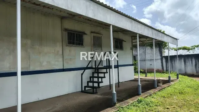EN ALQUILER TERRENO UBICADO EN LA AV. BELLA VISTA CON ENTRADA PRINCIPAL A LA CRUZ. MATURÍN-MONAGAS - 4
