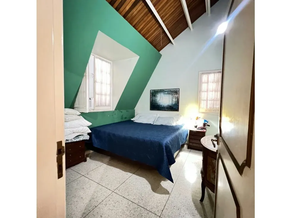 Se vende casa c/ vista al Ávila 811m2 San Luis 2678 - 12