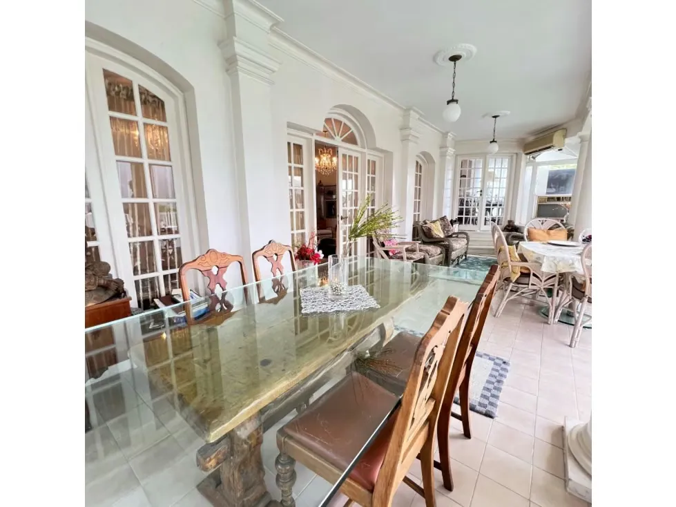 Se vende casa c/ vista al Ávila 811m2 San Luis 2678 - 7