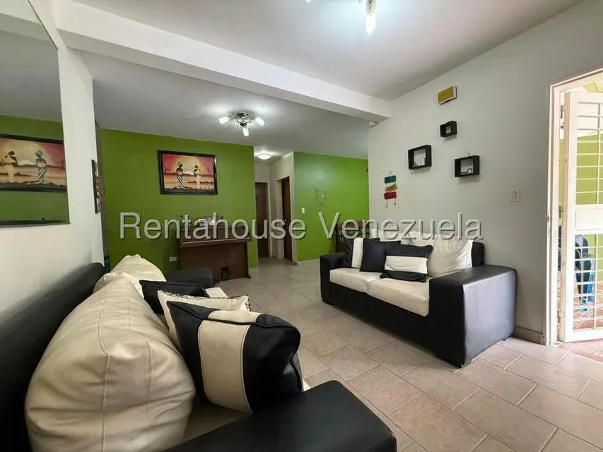 Casa (Duplex) en Venta en Trapiche Villas, Lara - 7