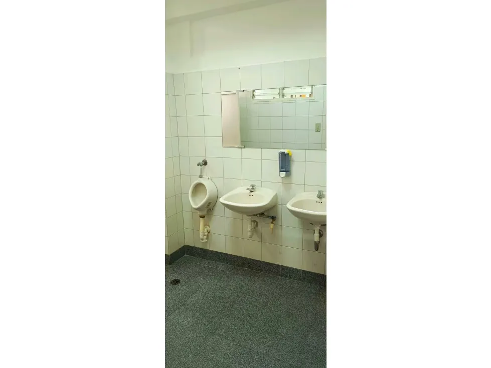 Local Comercial Piso Industrial en Alquiler en Los Rosales, Caracas - 11