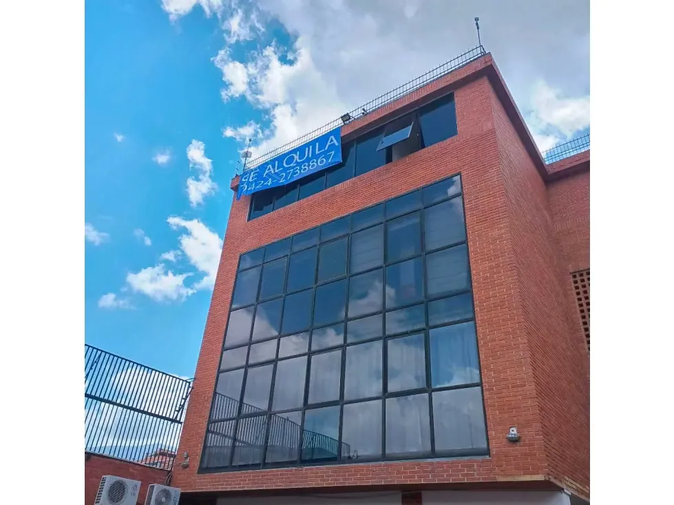 Local Comercial Piso Industrial en Alquiler en Los Rosales, Caracas - 2