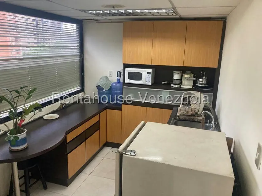 Consultorio Medico en Alquiler en Bello Monte, Distrito Metropolitano - 4