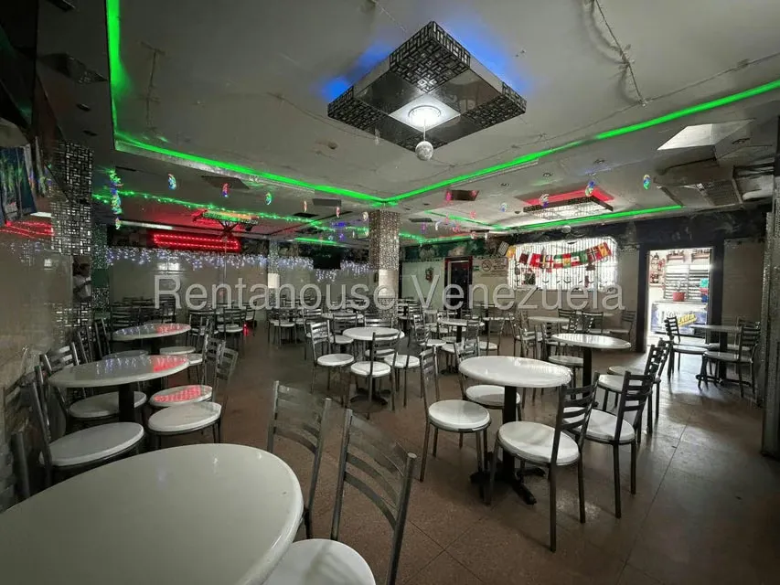 Local Comercial en Venta en Centro, Lara - 18