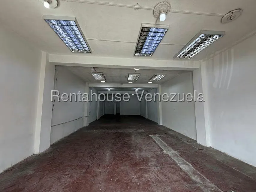 Local Comercial en Venta en Centro, Lara - 3
