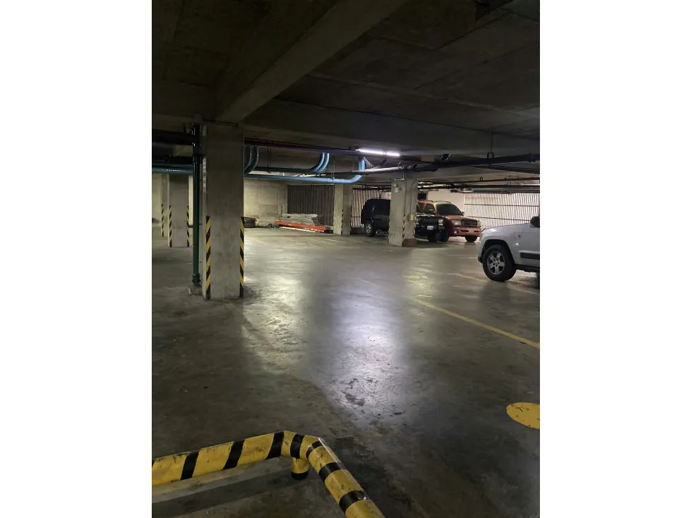 Vendo local comercial 215m2 La Urbina 9571 - 20