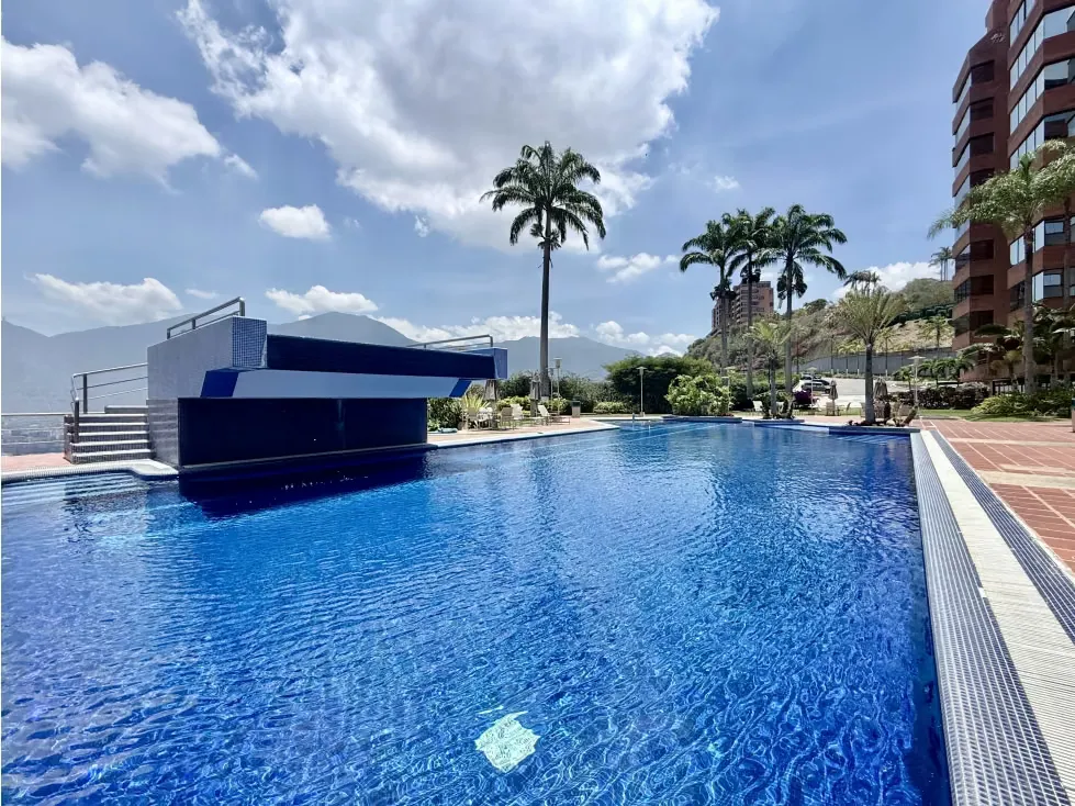 Vendo apartamento c/ vista al Ávila 270m2 Lomas de San Román 8301 - 2