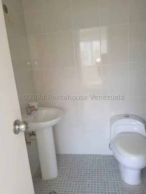Apartamento (1 Nivel) en Venta en Agua Sal, Miranda - 11
