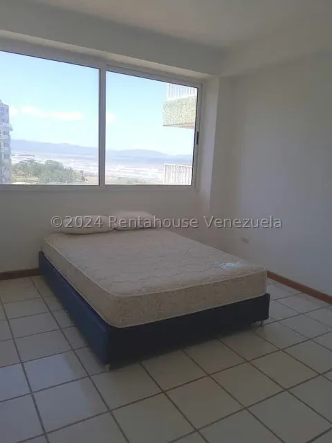 Apartamento (1 Nivel) en Venta en Agua Sal, Miranda - 12