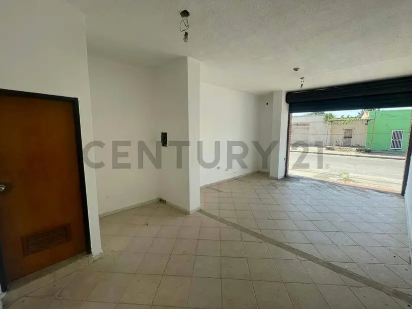 Century 21 Ofrece en Alquiler local comercial en Barcelona