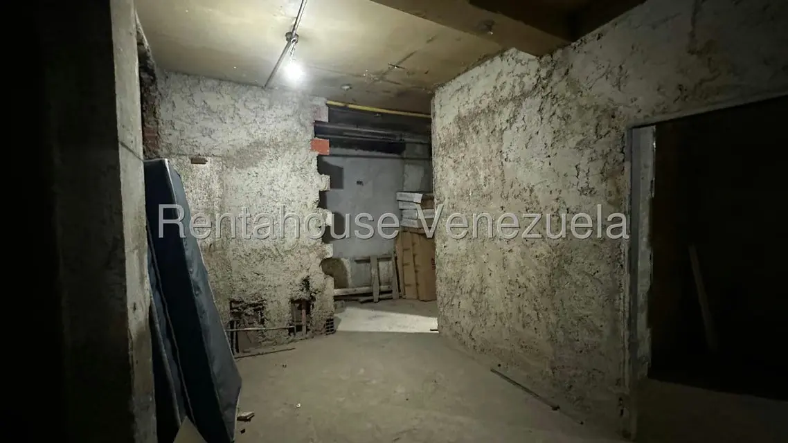 Local Comercial en Venta en Parroquia La Candelaria, Distrito Metropolitano - 22