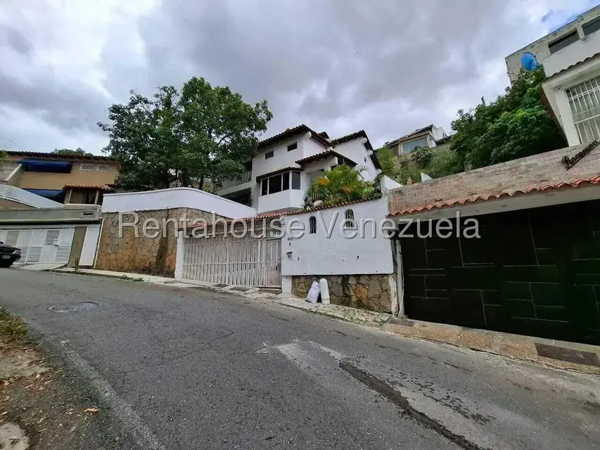 Casa (Multipes Niveles) en Venta en El Marques, Distrito Metropolitano - 2