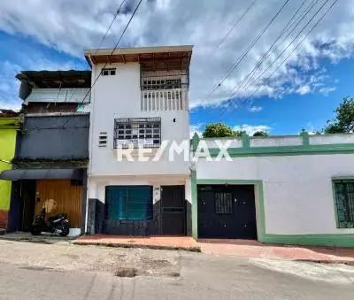 LOCAL COMERCIAL UCAT