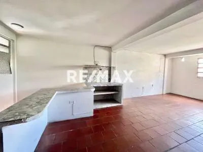 LOCAL COMERCIAL UCAT - 2