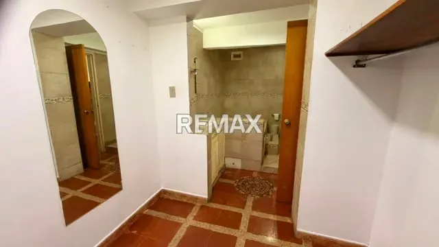 APARTAMENTO AMOBLADO EN ALQUILER RESD. BONSAI Urb. Valles de Camoruco - 4