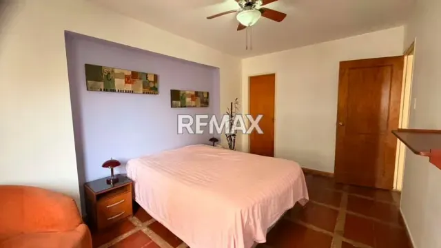 APARTAMENTO AMOBLADO EN ALQUILER RESD. BONSAI Urb. Valles de Camoruco - 9