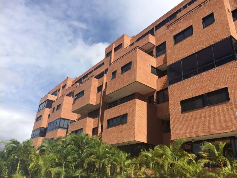 Se vende PH 550m2 4h+s/5.5b+s/5p L.San Roman 5955