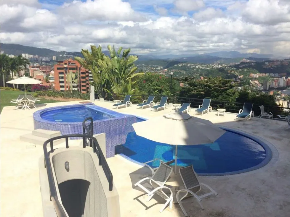 Se vende PH 550m2 4h+s/5.5b+s/5p L.San Roman 5955 - 2