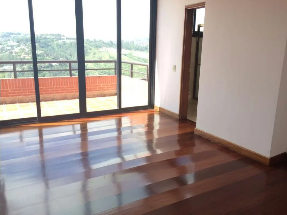 Se vende PH 550m2 4h+s/5.5b+s/5p L.San Roman 5955 - 10