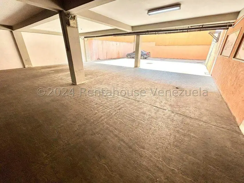 Edificio en Venta en Centro, Lara - 8