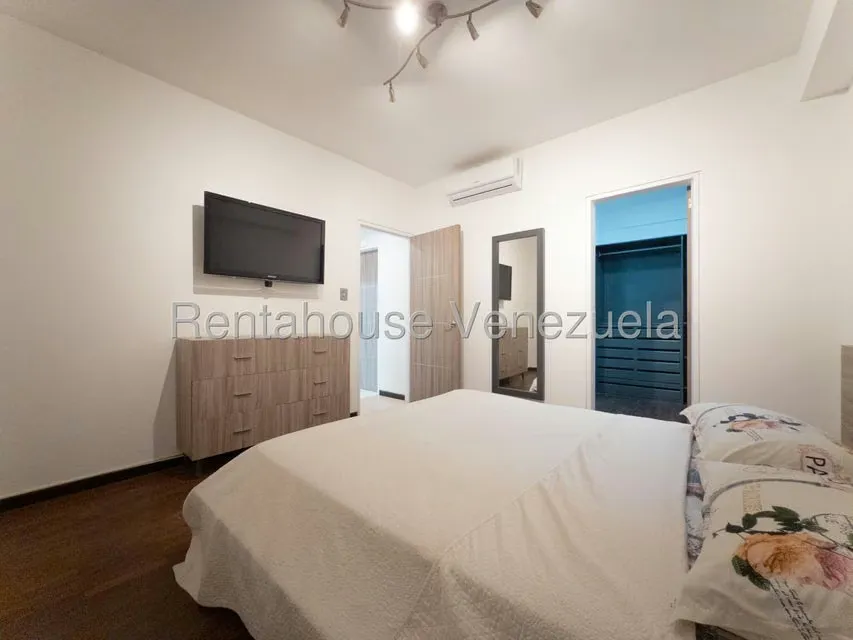 Apartamento (1 Nivel) en Venta en La Castellana, Distrito Metropolitano - 13