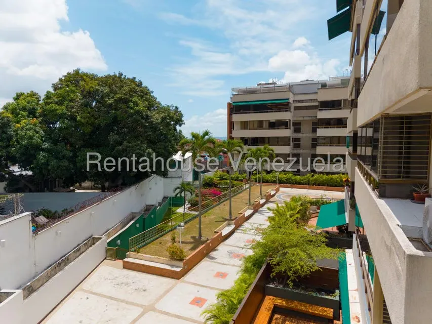 Apartamento (1 Nivel) en Venta en La Castellana, Distrito Metropolitano - 40