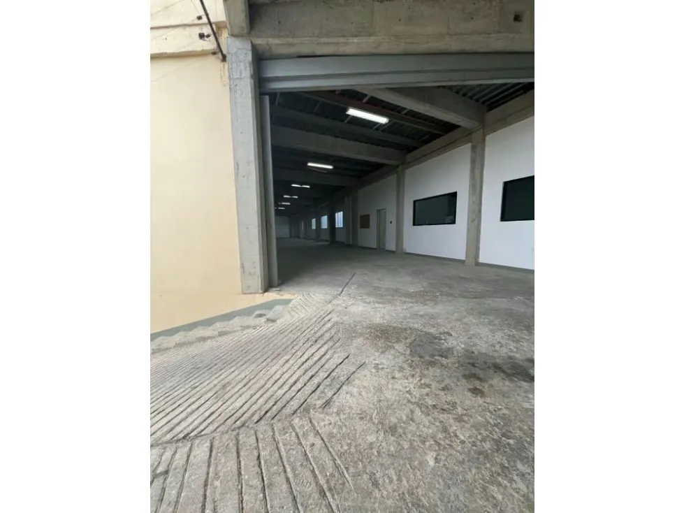 Se alquila galpón 650m2 Mariches 7821 - 5