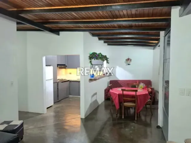 Hermosa Casa, Ubicada en el Municipio Bocono, Estado Trujillo - 3