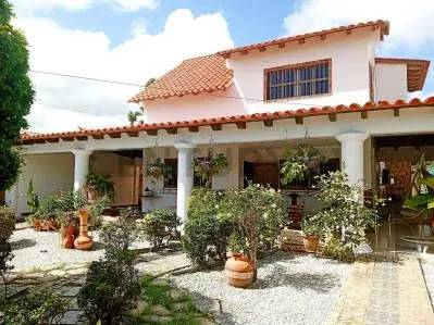 CASA QUINTA DUPLEX EN PALOSANO DE LA ASUNCION - 5