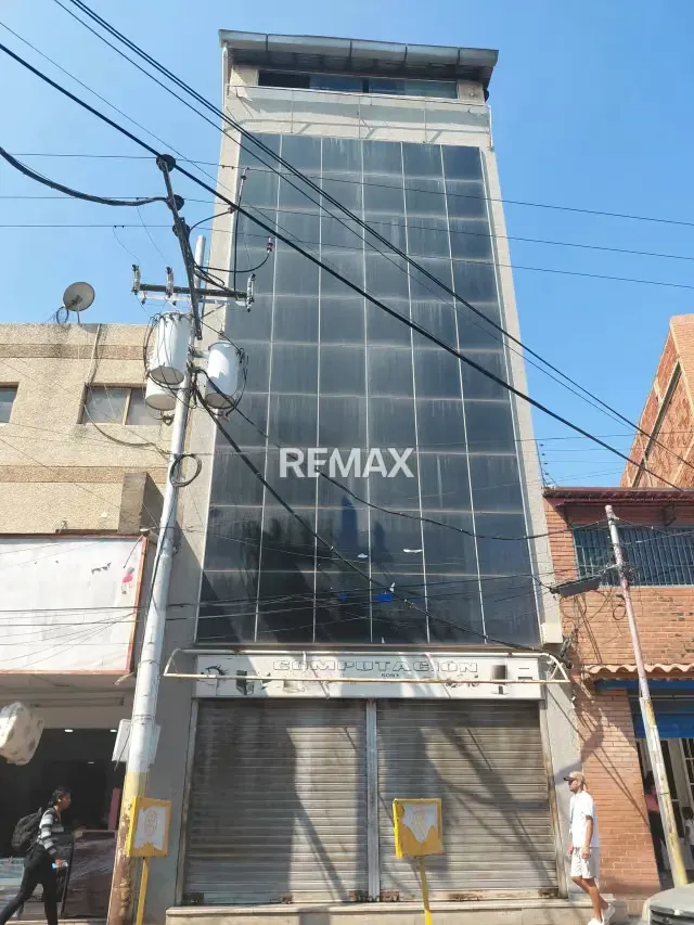 En venta Edificio de 5 plantas