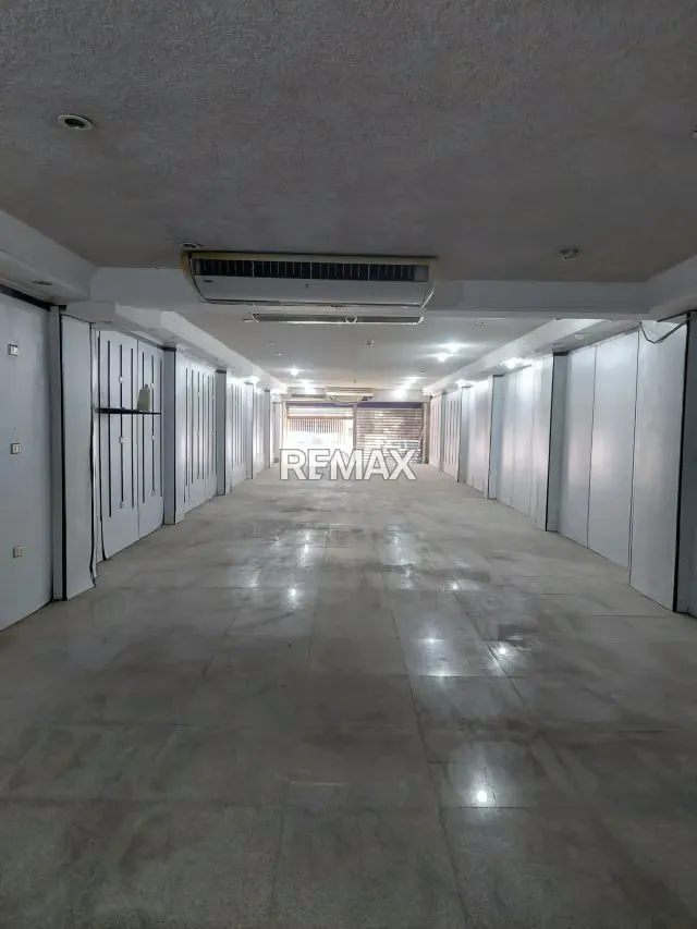 En venta Edificio de 5 plantas - 11