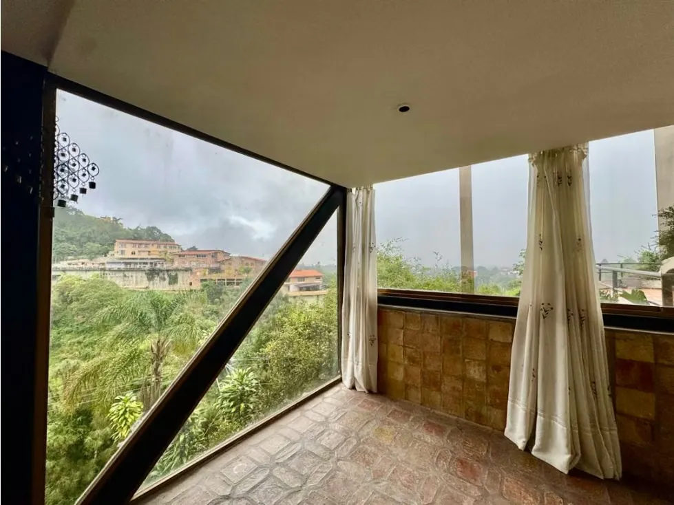Se vende casa 950m2 6h+s/7b/7p La Union - 4