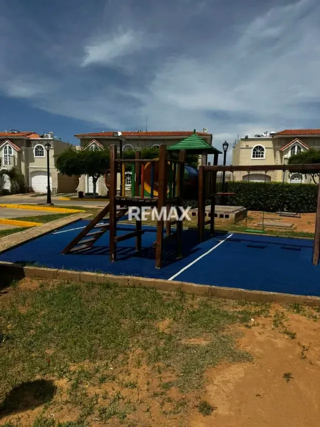 VENTA TH EN VILLA COSTA ROSMINI II - 17