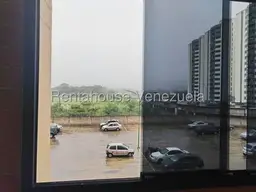 View 32