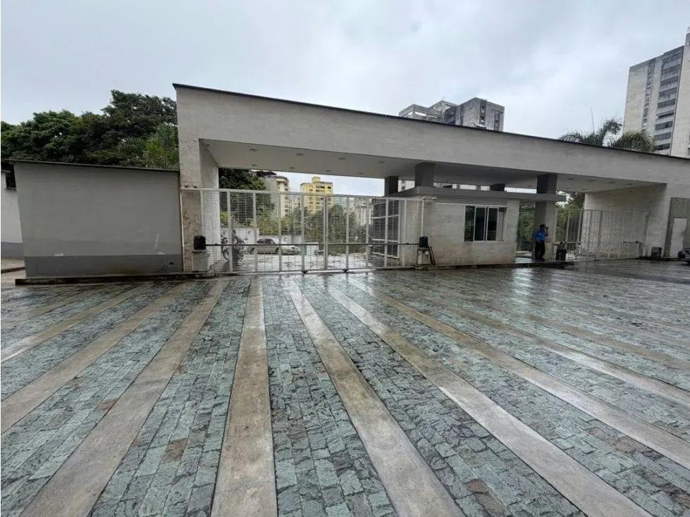 Vendo PB c/terraza 88+24m2 Res. Cima Bosque La Boyera 9000 - 9