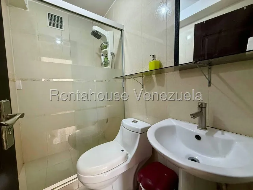 Apartamento (1 Nivel) en Venta en Zona Oeste, Lara - 18