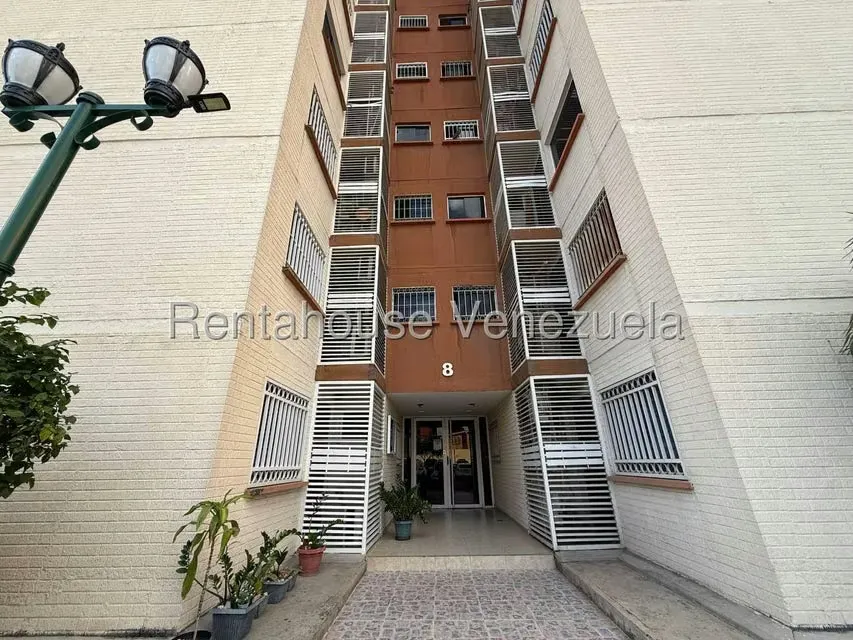 Apartamento (1 Nivel) en Venta en Zona Oeste, Lara - 2