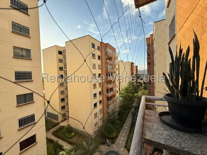Apartamento (1 Nivel) en Venta en Zona Oeste, Lara - 24