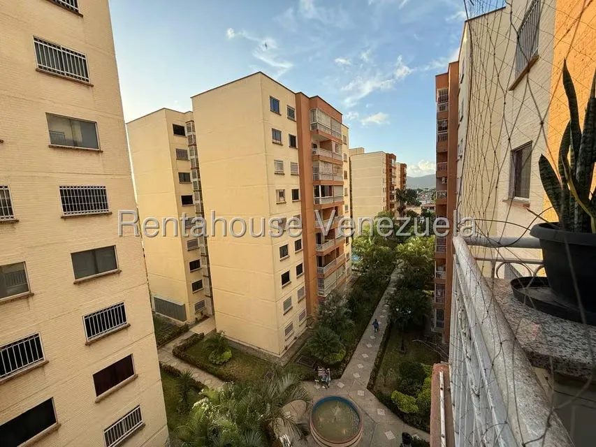 Apartamento (1 Nivel) en Venta en Zona Oeste, Lara - 25