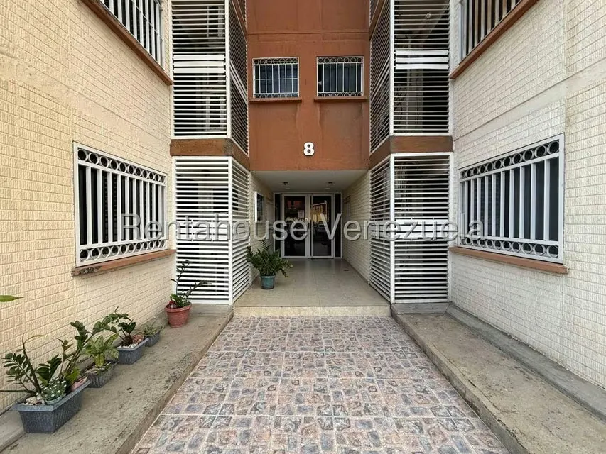 Apartamento (1 Nivel) en Venta en Zona Oeste, Lara - 3
