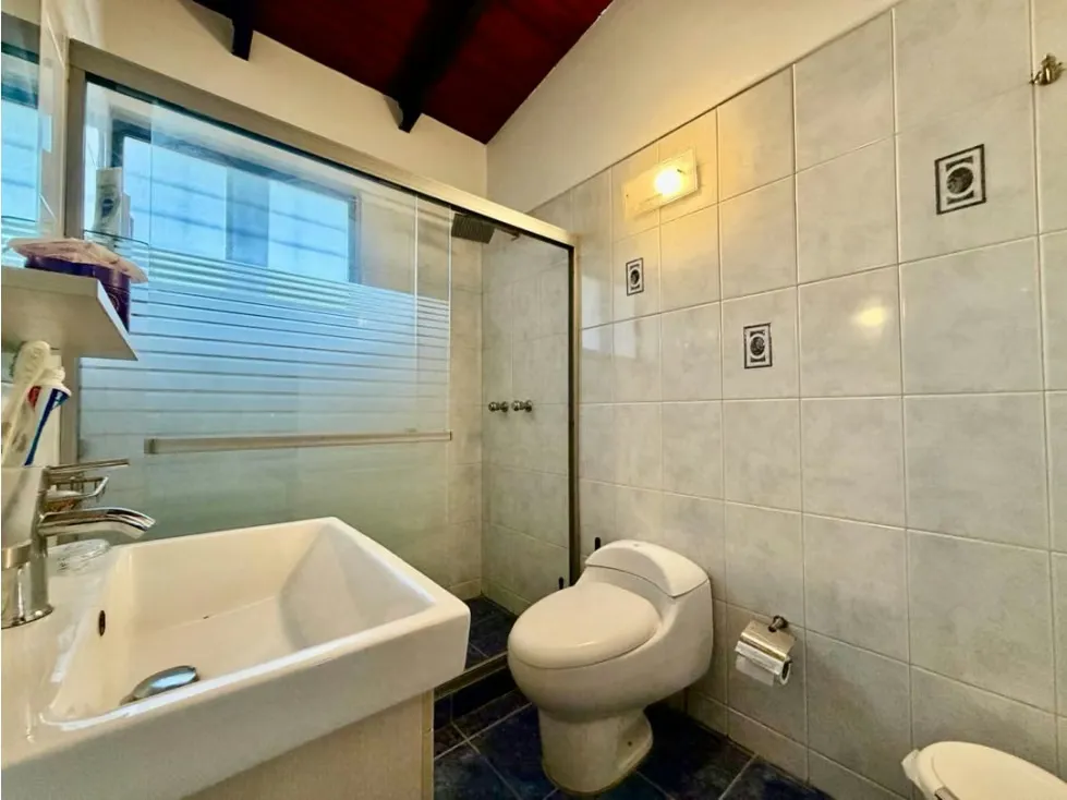 Se vende casa 580m2 4h+s+ch/8b/3p El Cafetal - 22
