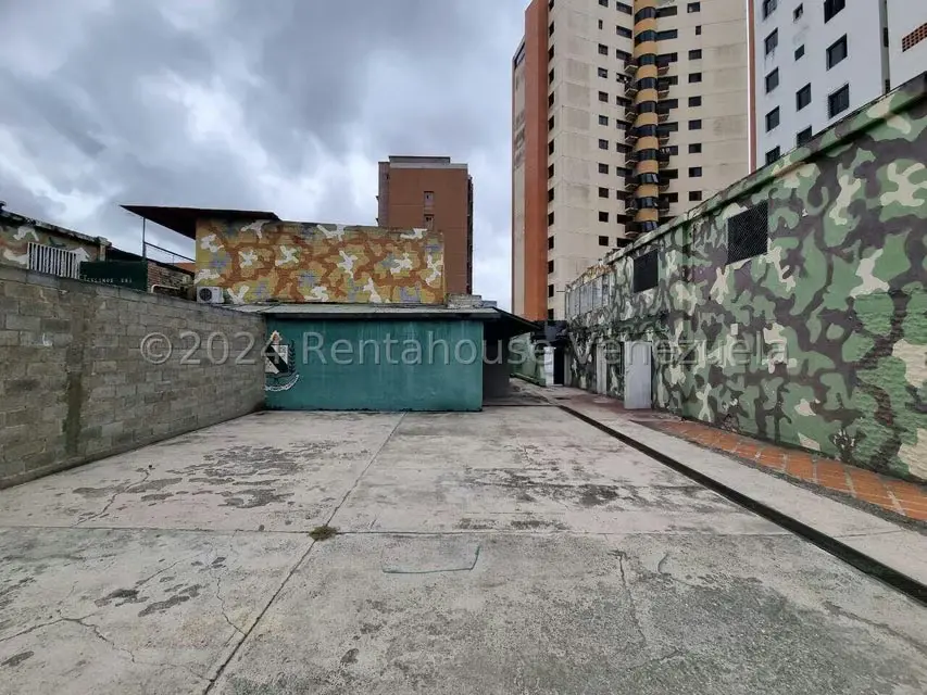 Terreno (Comercial) en Venta en Parroquia Catedral, Lara - 21