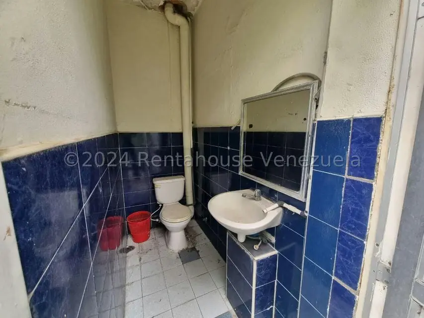 Terreno (Comercial) en Venta en Parroquia Catedral, Lara - 30