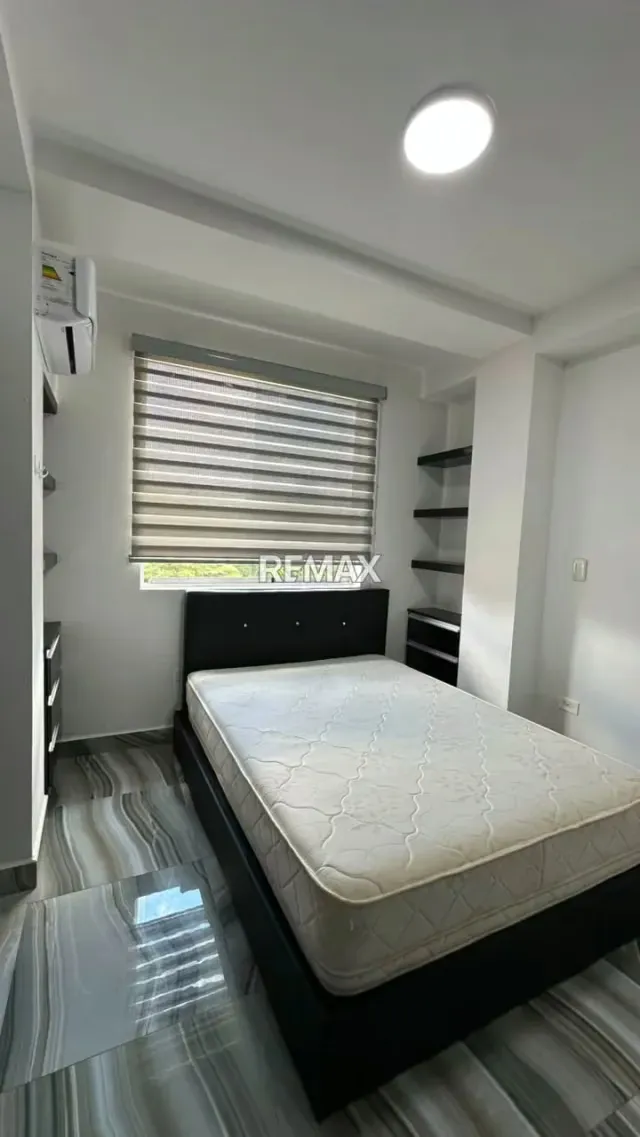 En VENTA APARTAMNETO tipo estudio en Residencias Los Azahares Pueblo Nuevo - 3