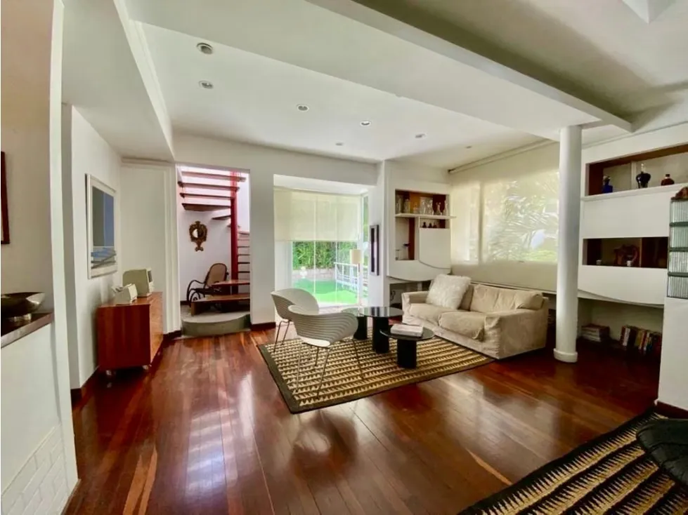 Se vende casa 529m2 5+s/8b/4p San Román - 71