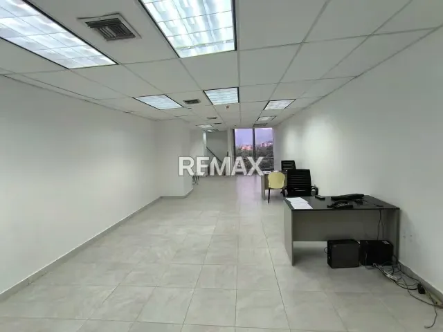 En venta oficina comercial en el hesperia world tarde Center de Valencia - 3